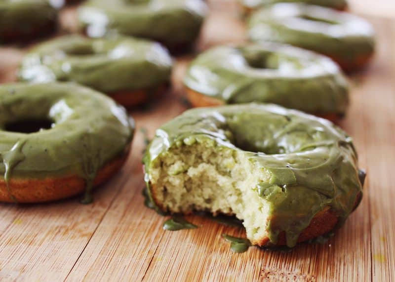Matcha Green Tea Donuts: A Beautiful Mess.